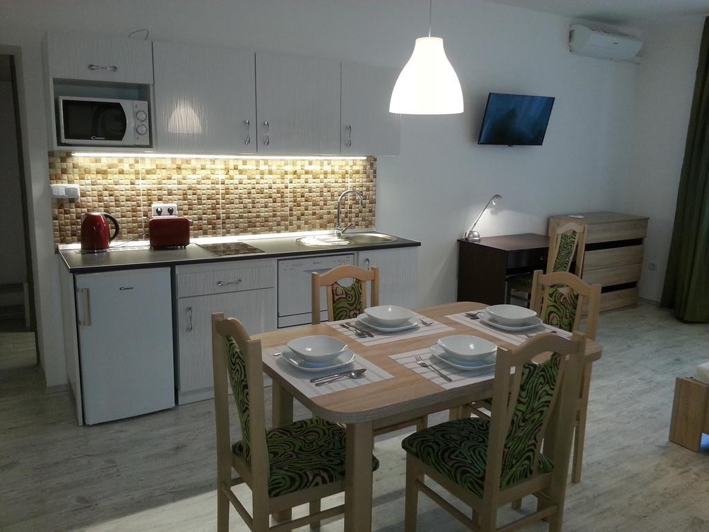 Downtown Apartment ミシュコルツ エクステリア 写真