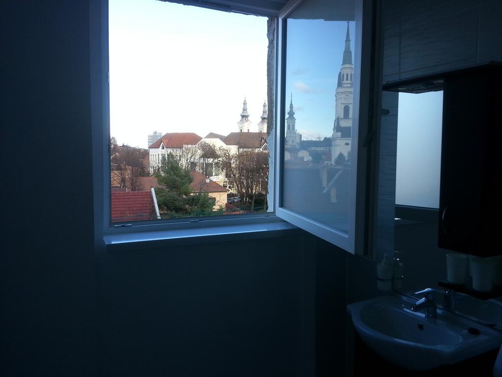 Downtown Apartment ミシュコルツ エクステリア 写真