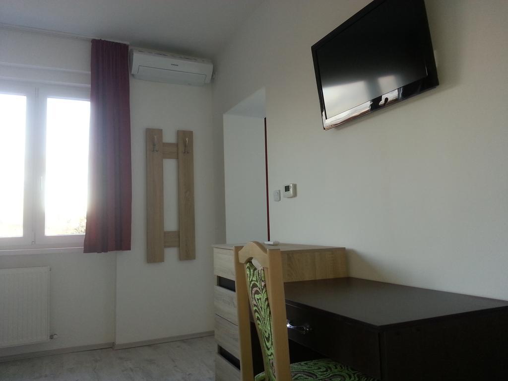 Downtown Apartment ミシュコルツ エクステリア 写真